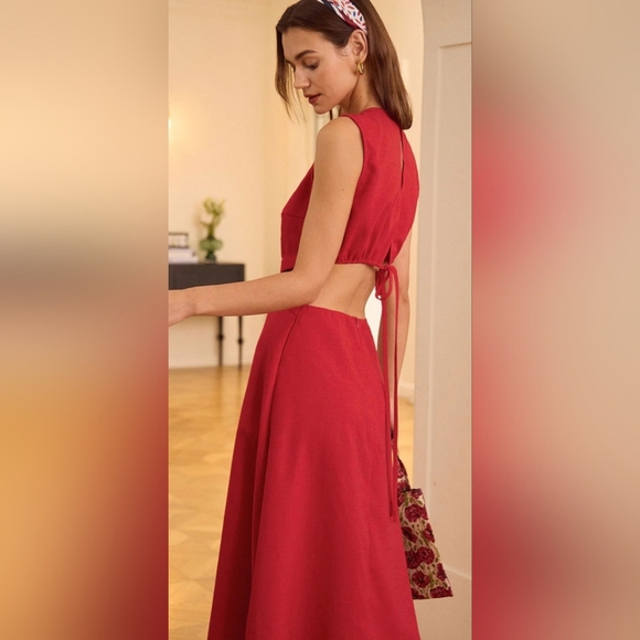 RIHOAS Red Round Neck Cut-Out Midi Dress Size Small - Picture 9 of 10